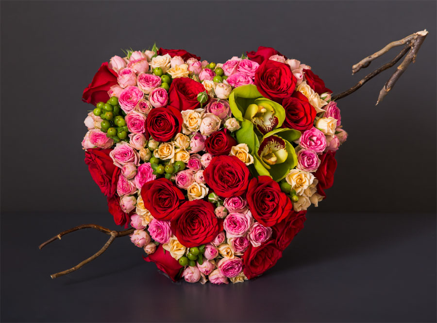 Luxury red roses bouquet by Flowerbox arranged with premium wrapping