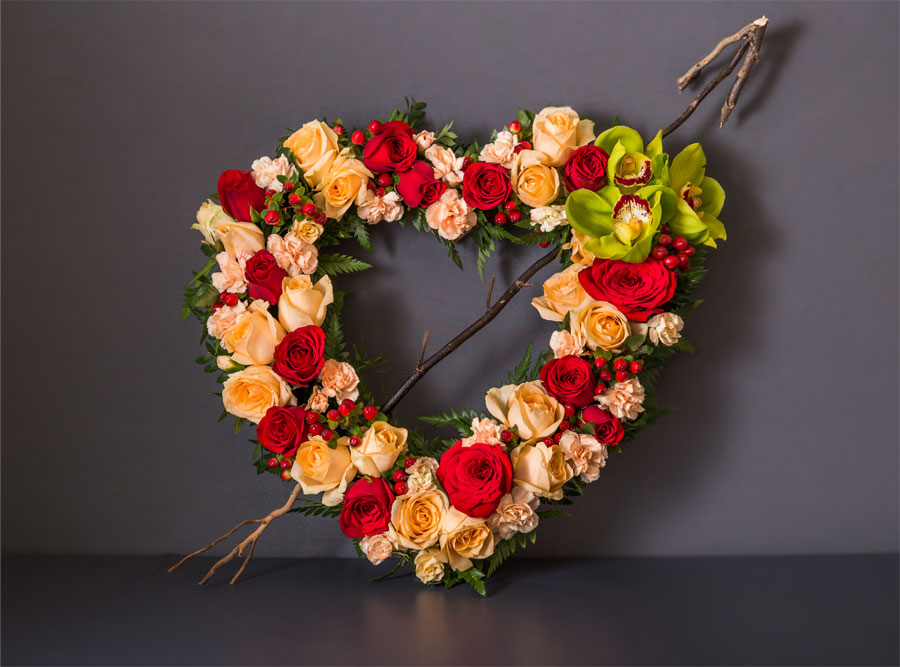 Elegant Luxury Wedding Flowers designed by Flowerbox for grand celebrations